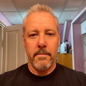 Meet your Posher, Adam